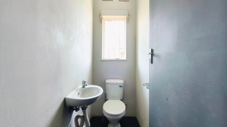7 Bedroom Property for Sale in Potchefstroom North West